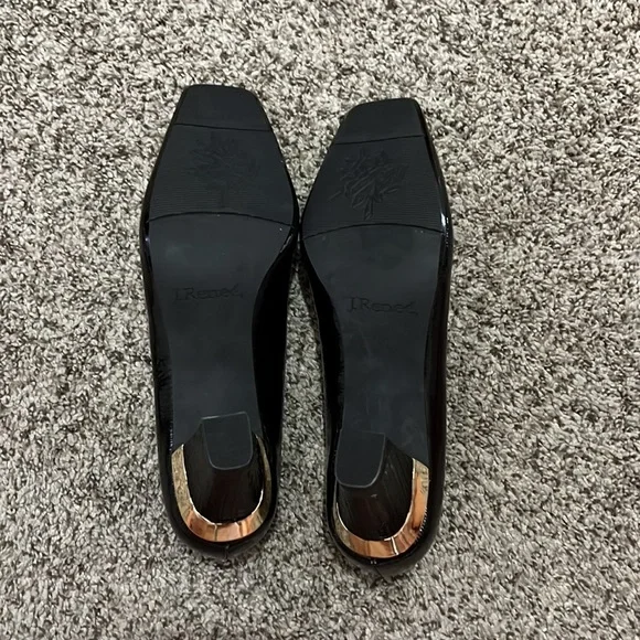 J. Reneè - Picture 10 of 10